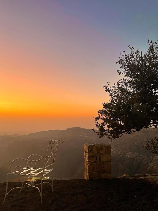 Jabal Dana Hotel - The Highest Hotel In Jordan Eksteriør billede
