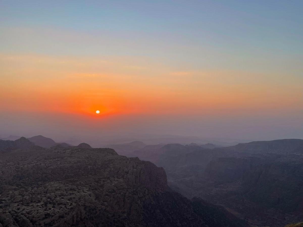 Jabal Dana Hotel - The Highest Hotel In Jordan Eksteriør billede